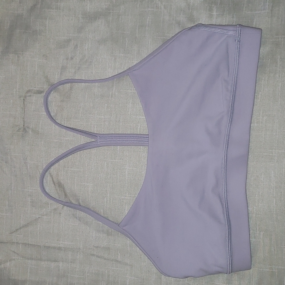 Lululemon flow y bra, size 8. Nulu.
